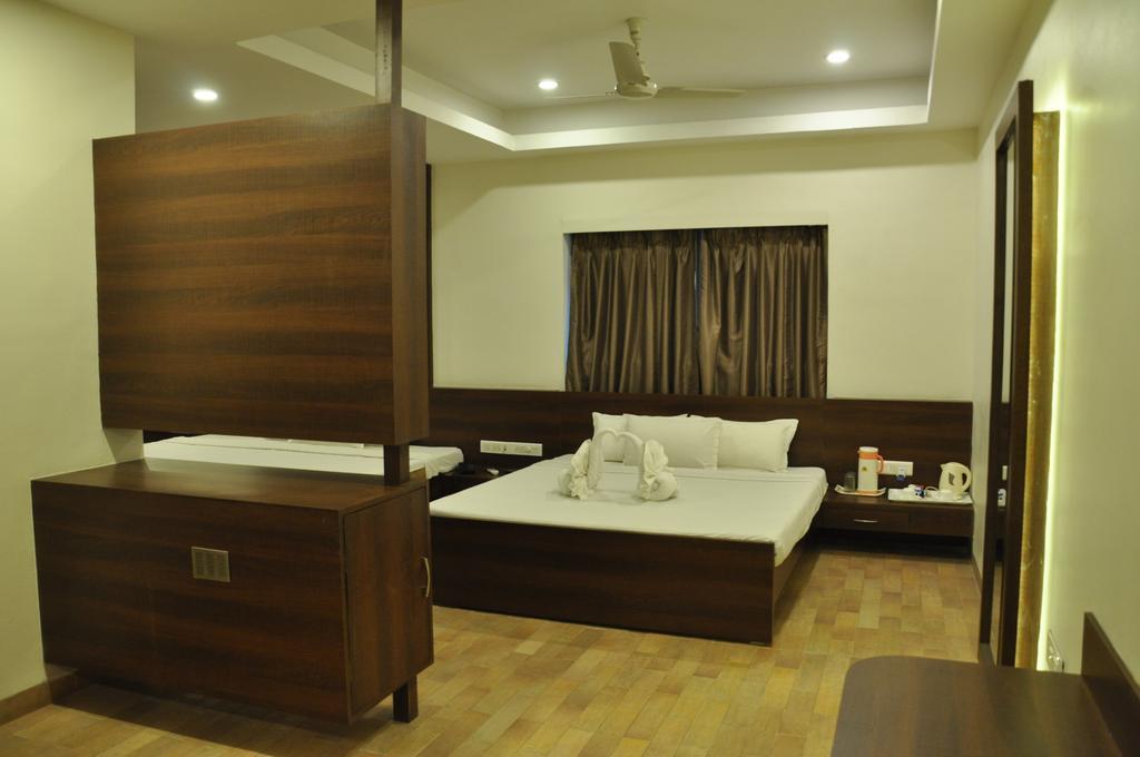 Jabali Palace Otel Jabalpur Dış mekan fotoğraf