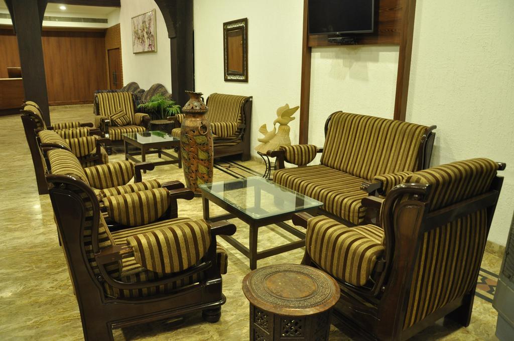 Jabali Palace Otel Jabalpur Dış mekan fotoğraf
