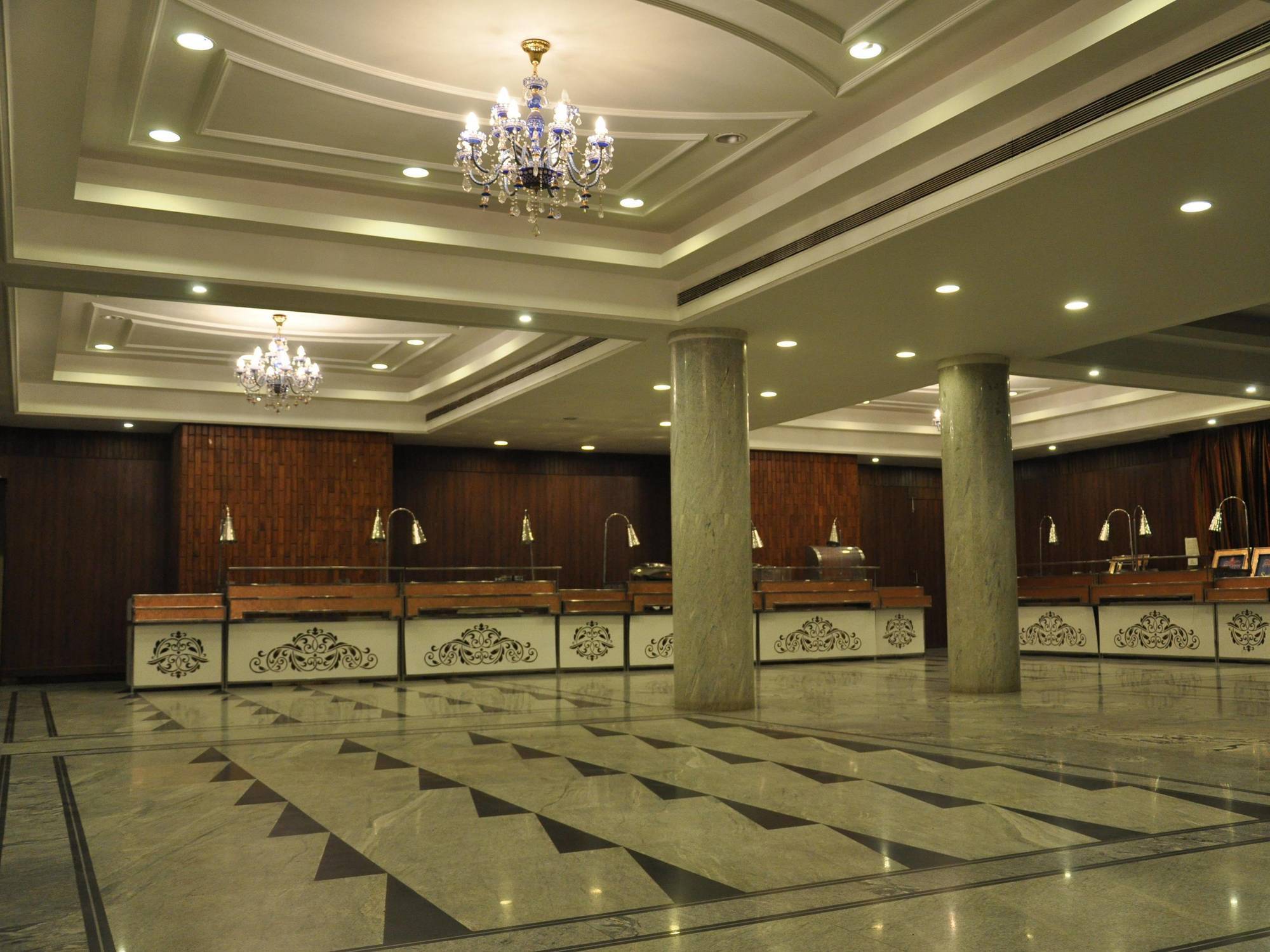 Jabali Palace Otel Jabalpur Dış mekan fotoğraf