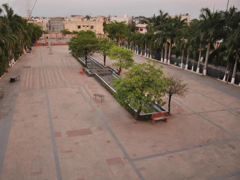 Jabali Palace Otel Jabalpur Dış mekan fotoğraf